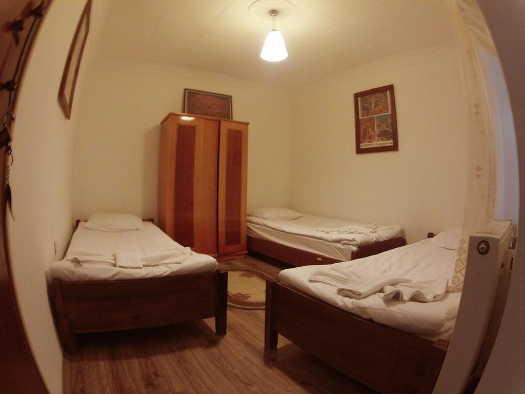 Bed and Breakfast Happydocia à Göreme Extérieur photo
